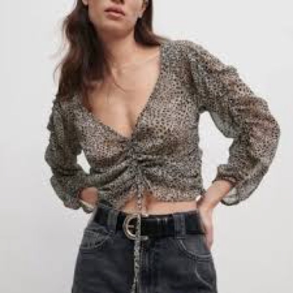 NWT ; Zara printed Ruched Sheer Long Sleeve🔲 - Picture 1 of 8